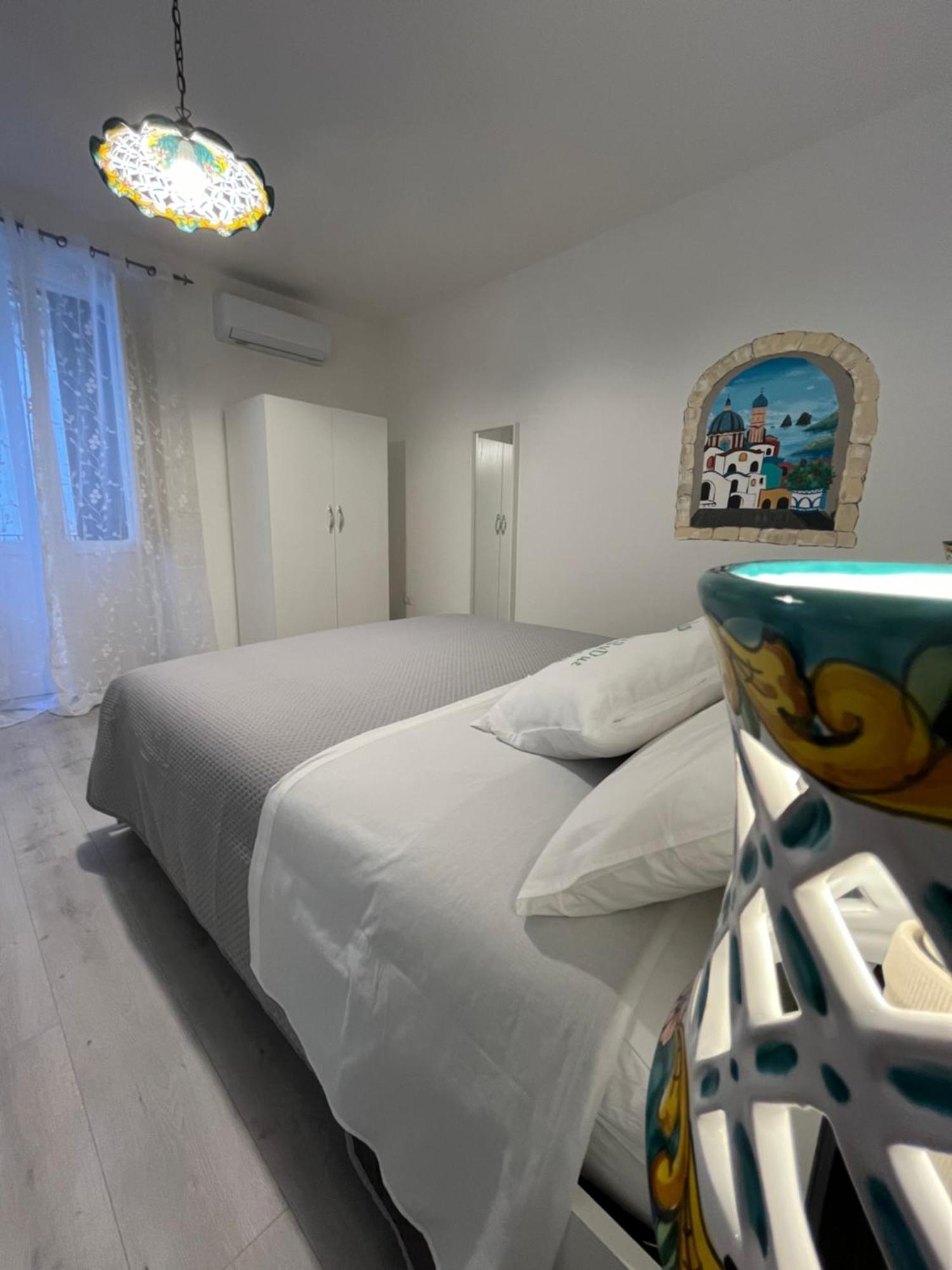 B&B Due Su Due Holiday Vietri Exteriör bild